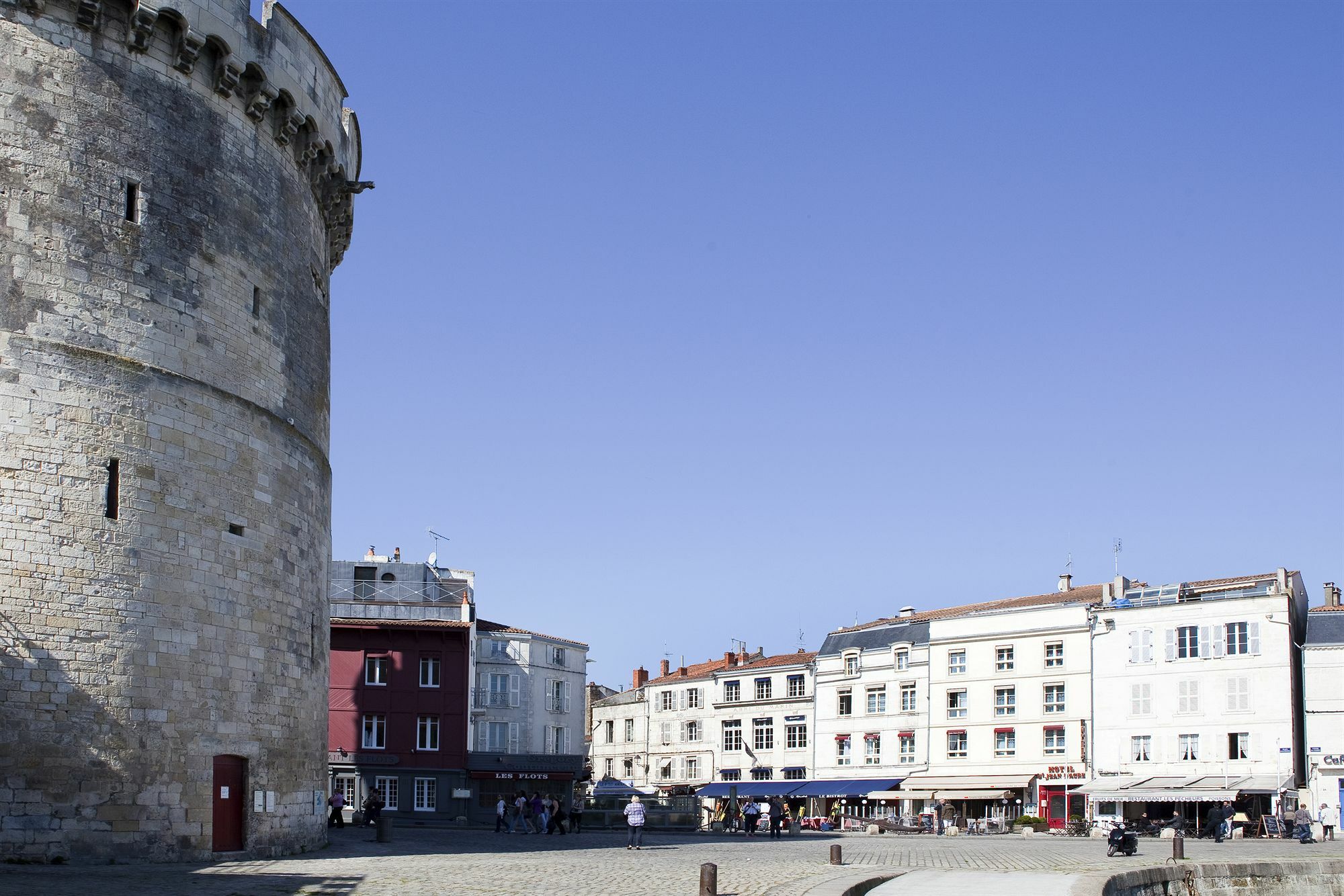 Maisons Du Monde Hotel & Suites - La Rochelle Vieux Port Buitenkant foto